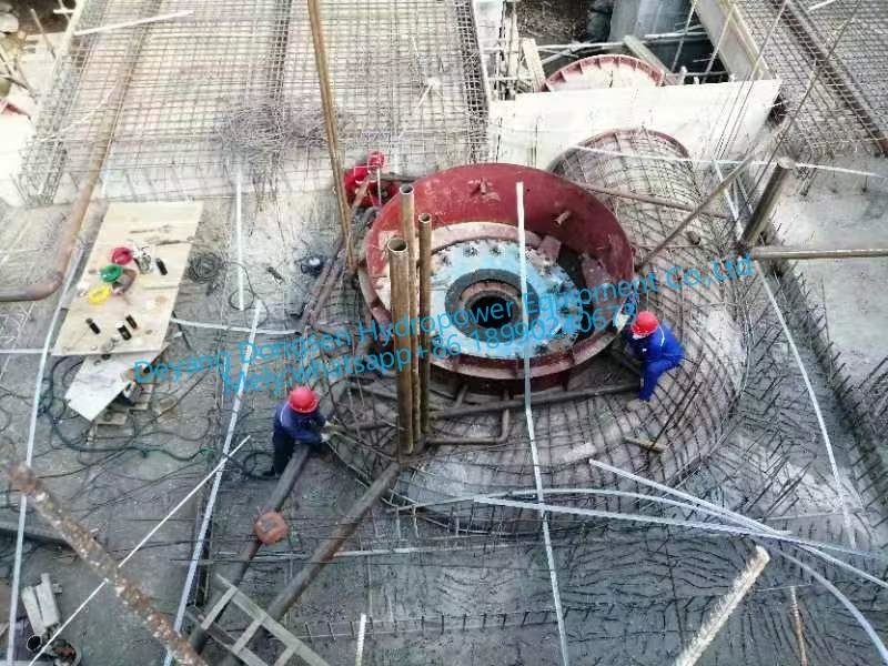 Vertical or Horizontal Francis Turbine Generator with / 90%-96% Rated Efficiency