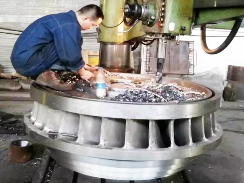 Vertical Air/Water Cooling Water Turbine Generator 220V-690V Brushless 200kw-20mw 450-1000 RPM