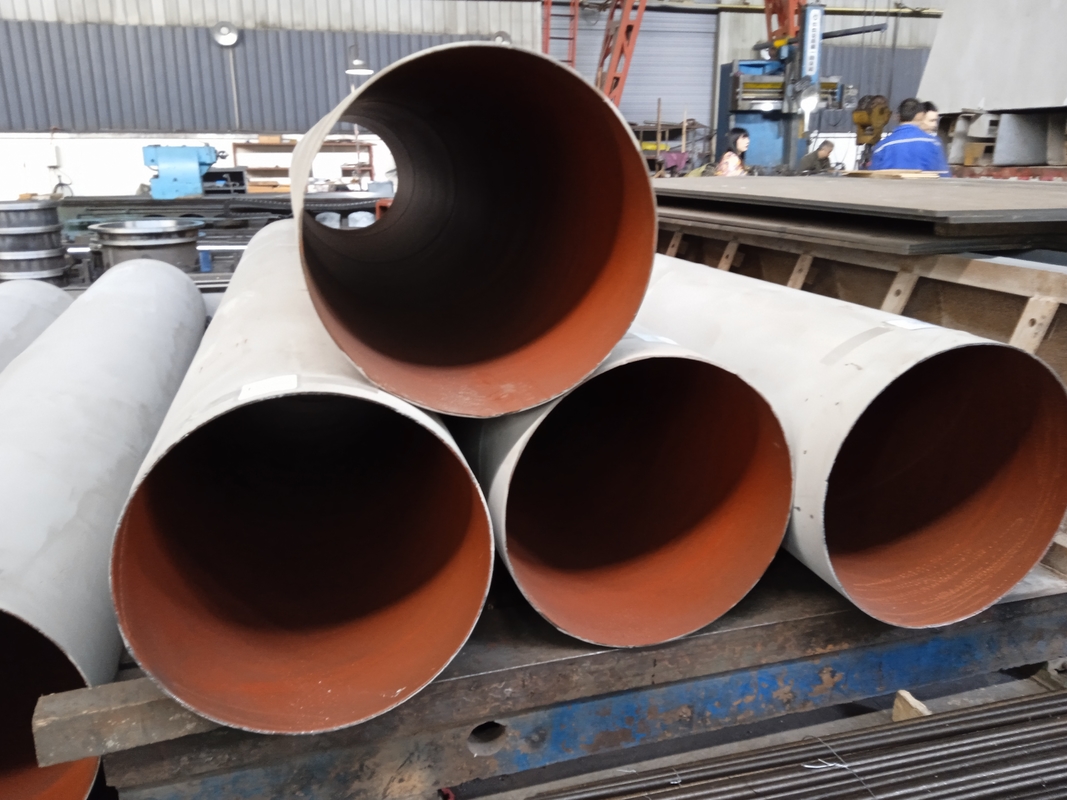 Customized Beveled Steel Construction Steel Pipe Rigid Seamless Pipe with -0.01 mm Tolerance