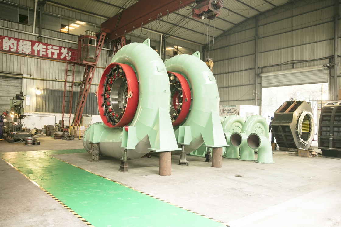 Steel And Stainless Steel Hydro Turbine Generator Durability 200kw-20mw Capacity 450-1000rpm