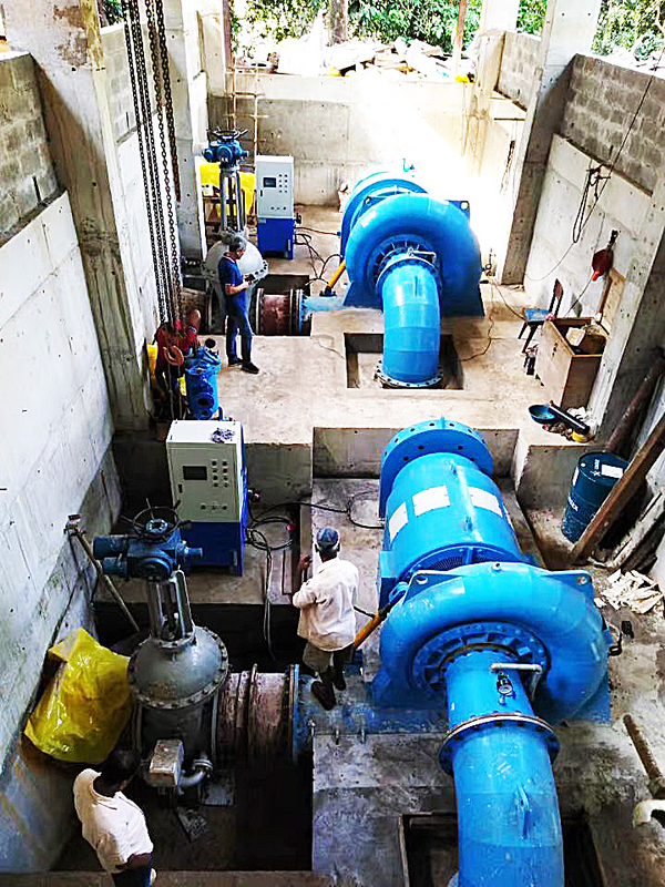 Customized Color Water Turbine Generator Vertical/Horizontal Installation 300-3000rpm