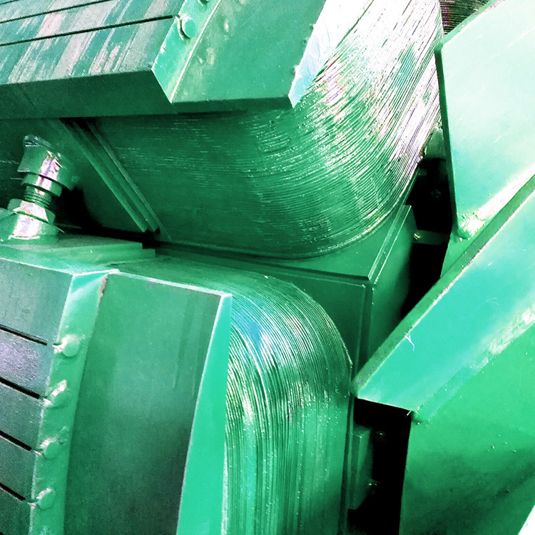 Indoor/Outdoor Brushless Water Turbine Generator 220V-690V Air/Water Cooling Automatic Control