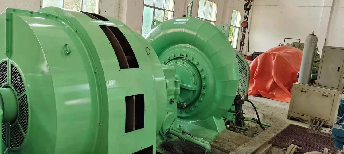 Power Francis Turbine Generator 400V-10kV 450-1000RPM 300KW-20MW 20m-300m Head