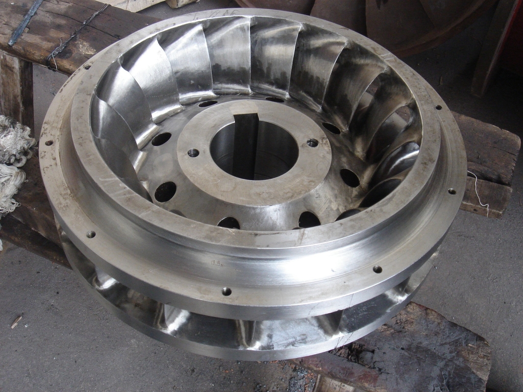 450 - 1000rpm Water Turbine Generator Vertical/Horizontal Installation 220V-690V Voltage