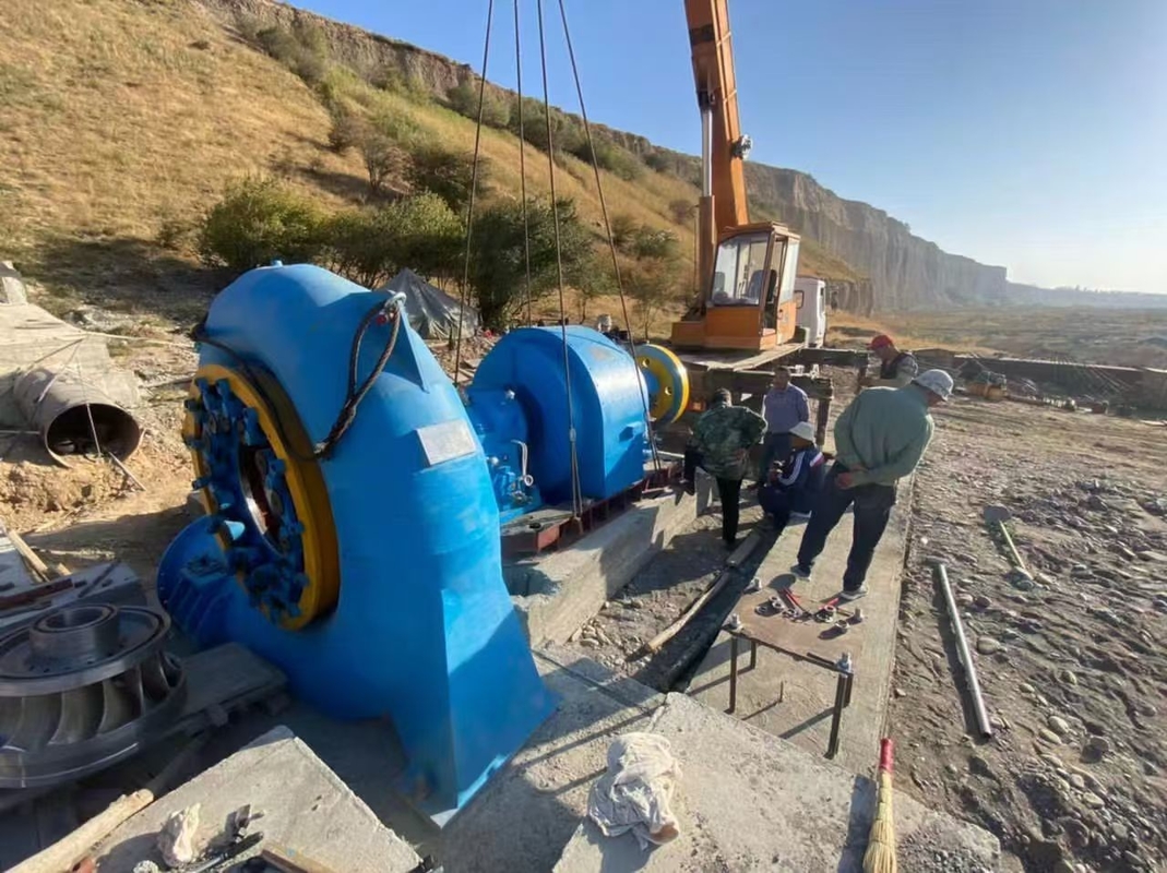 200kw-20mw Water Turbine Generator Vertical / Horizontal Installation Long Service Life