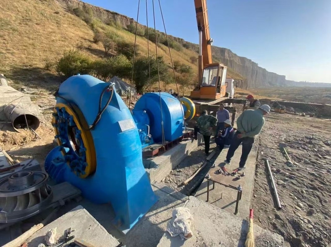 High Quality Hot Selling Hydro Turbine Generator Water Energy and Hydropower Spare Parts For Small Power Station